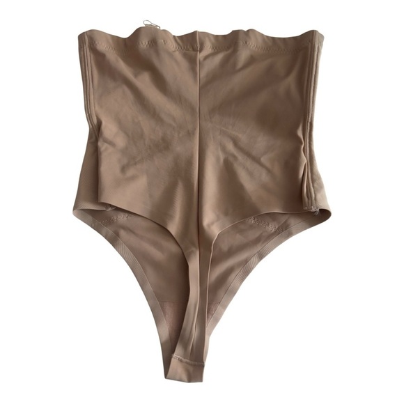 NEW-Honeylove SuperPower Thong - Picture 4 of 5